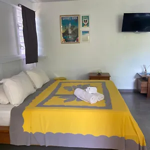 Couette-café Apetahi, Fa'a'ā